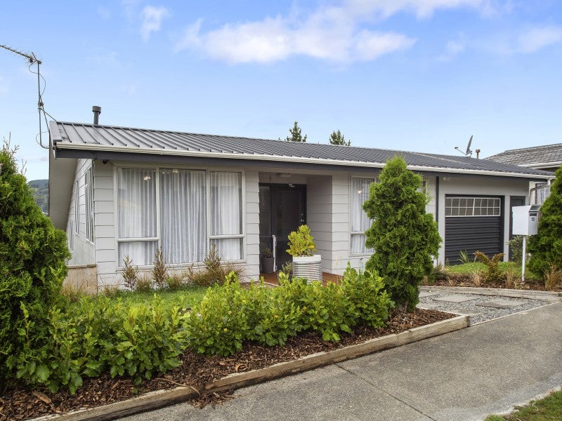 19 Greenwich Grove, Stokes Valley, Lower Hutt - Carousel 17