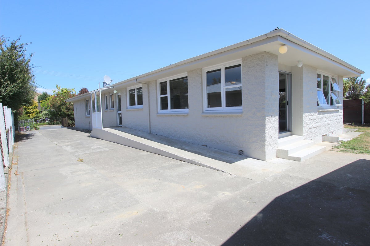 12 Gilbert Street, Witherlea, Blenheim - Carousel 1