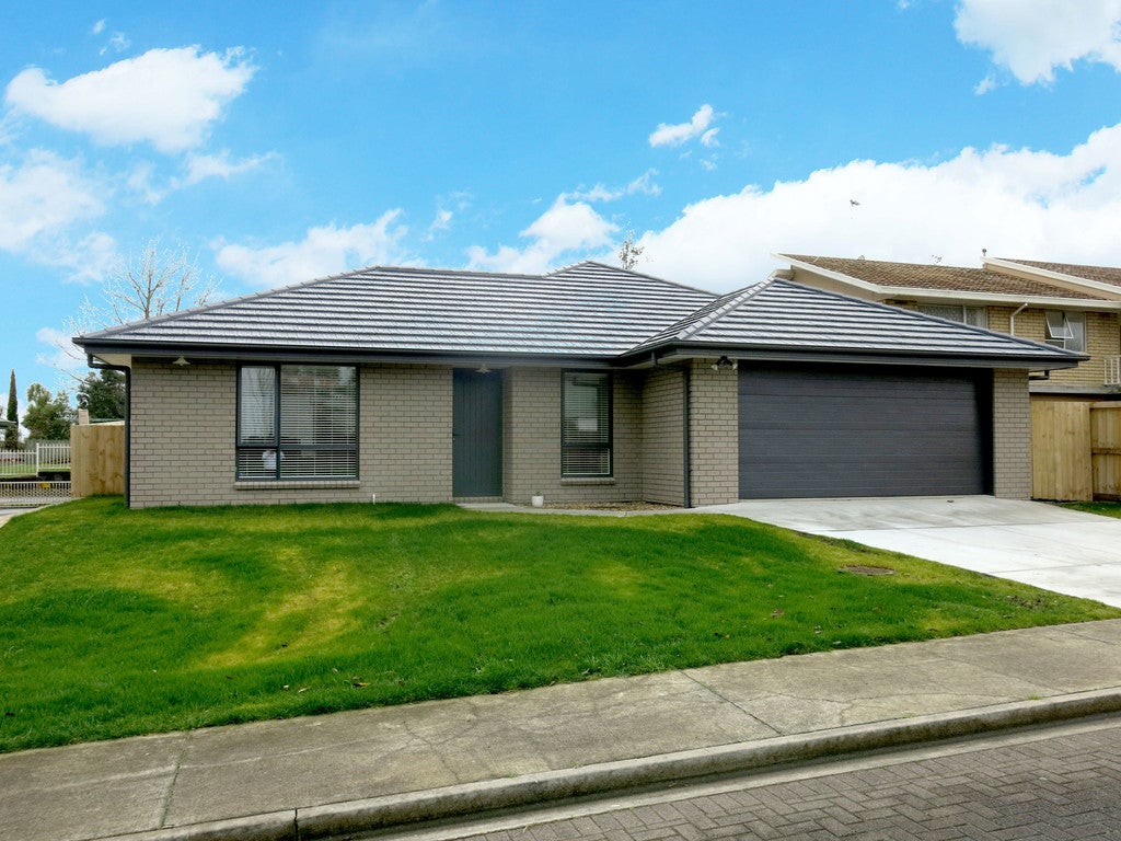 4 Greenfield Drive, dinsdale, Hamilton - Carousel 1