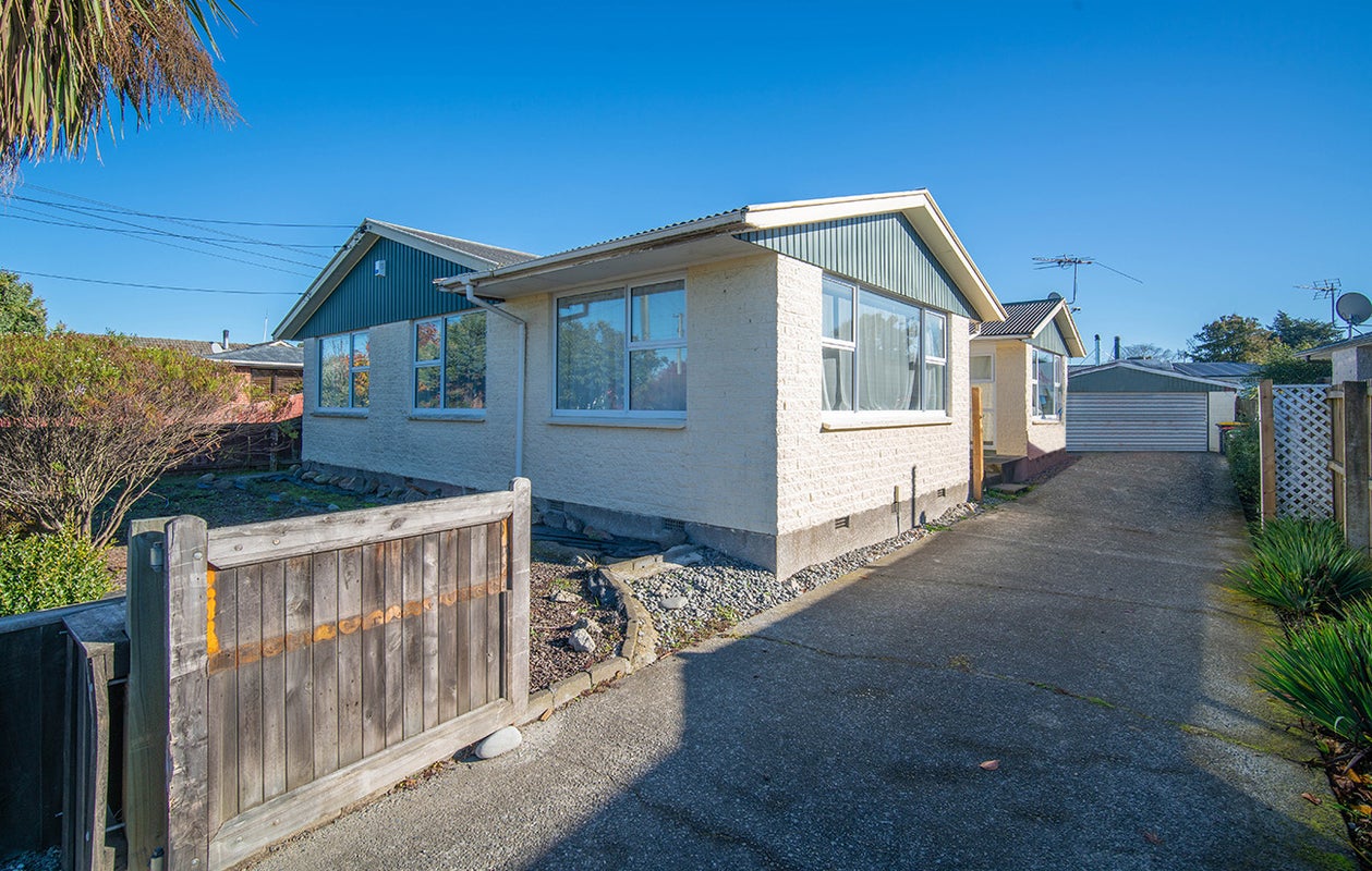 27 Dunster Street, Burnside, Christchurch - Carousel 1