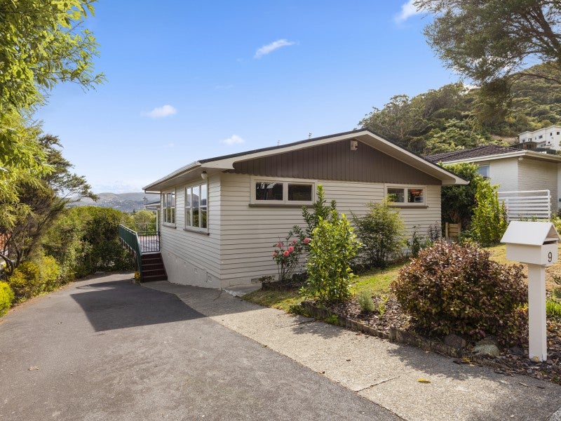 9 Mission Street, Waterloo, Lower Hutt - Carousel 1