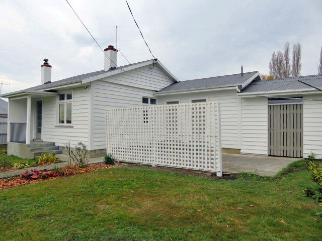 12 Princes Street, Temuka - Carousel 1