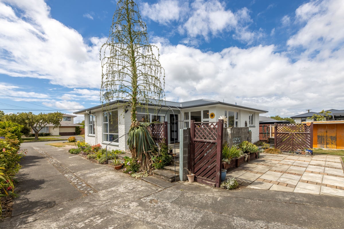 7 Stretton Street, Bishopdale, Christchurch - Carousel 21