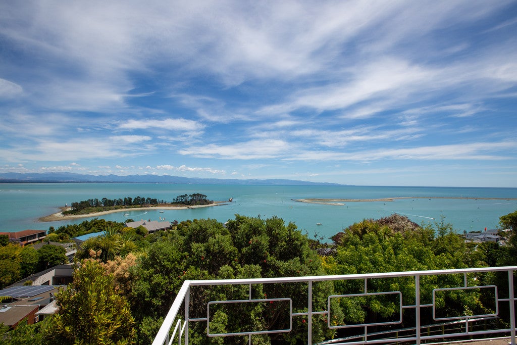 58 Britannia Heights, Stepneyville, Nelson - Carousel 1