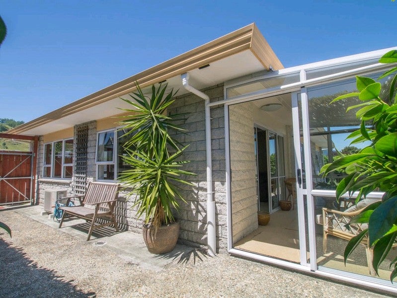 2/24 Ranui Road, Stoke, Nelson - Carousel 1