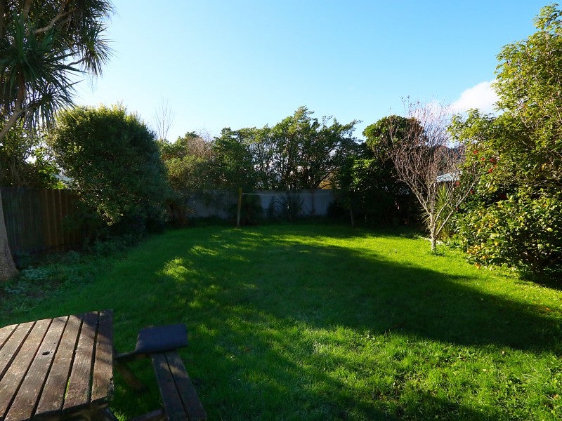 24 Randwick Crescent, Moera, Lower Hutt - Carousel 19