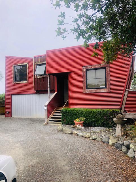 5 Makora Road, Otaihanga, Paraparaumu - Carousel 1