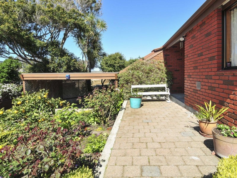 1/42 Kings Crescent, Hutt Central, Lower Hutt - Carousel 20