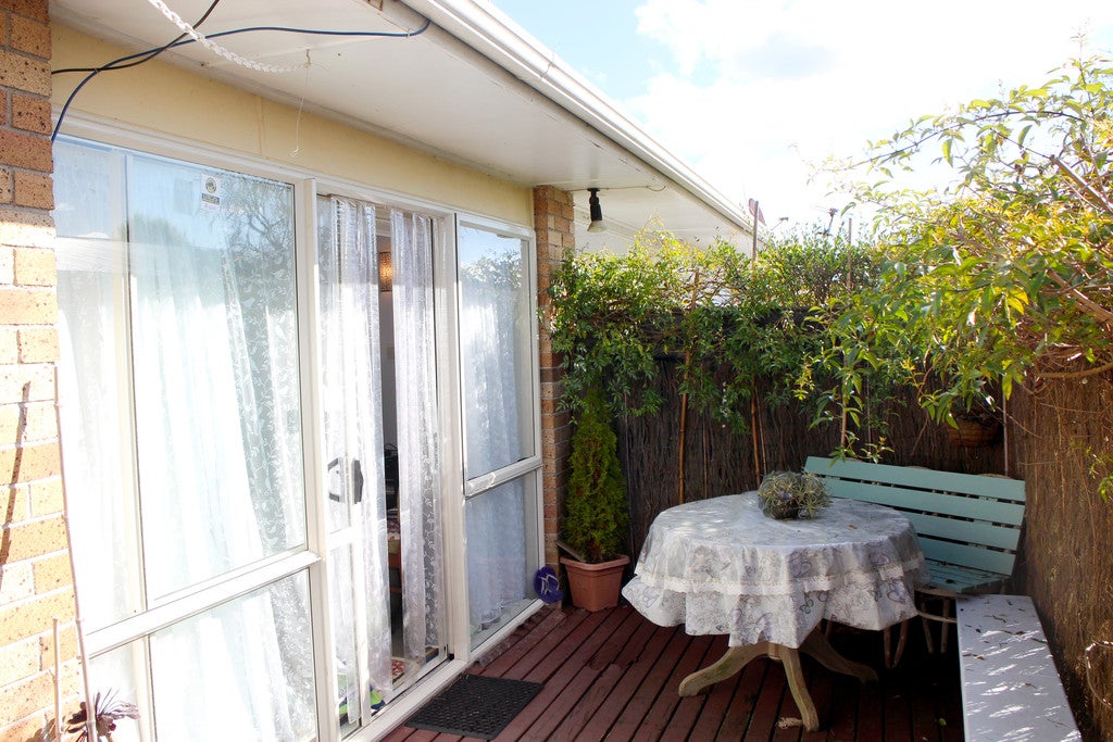 24B Phillip Street, Victoria, Rotorua - Carousel 1
