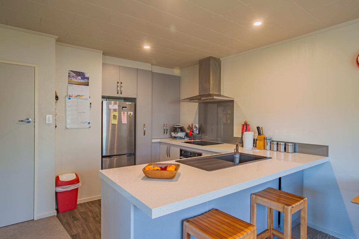 48 James Street, Kensington, Timaru - Carousel 2