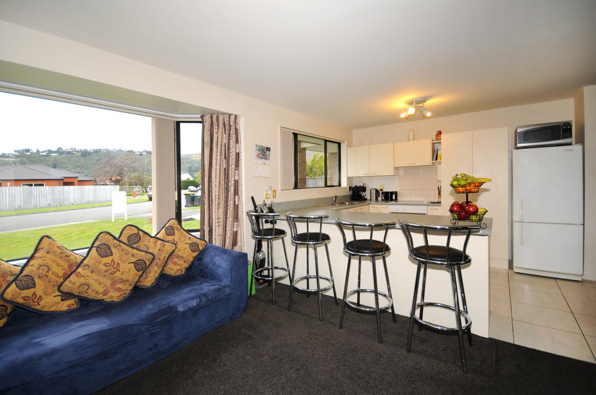 39 Mauger Drive, Heathcote Valley, Christchurch - Carousel 2