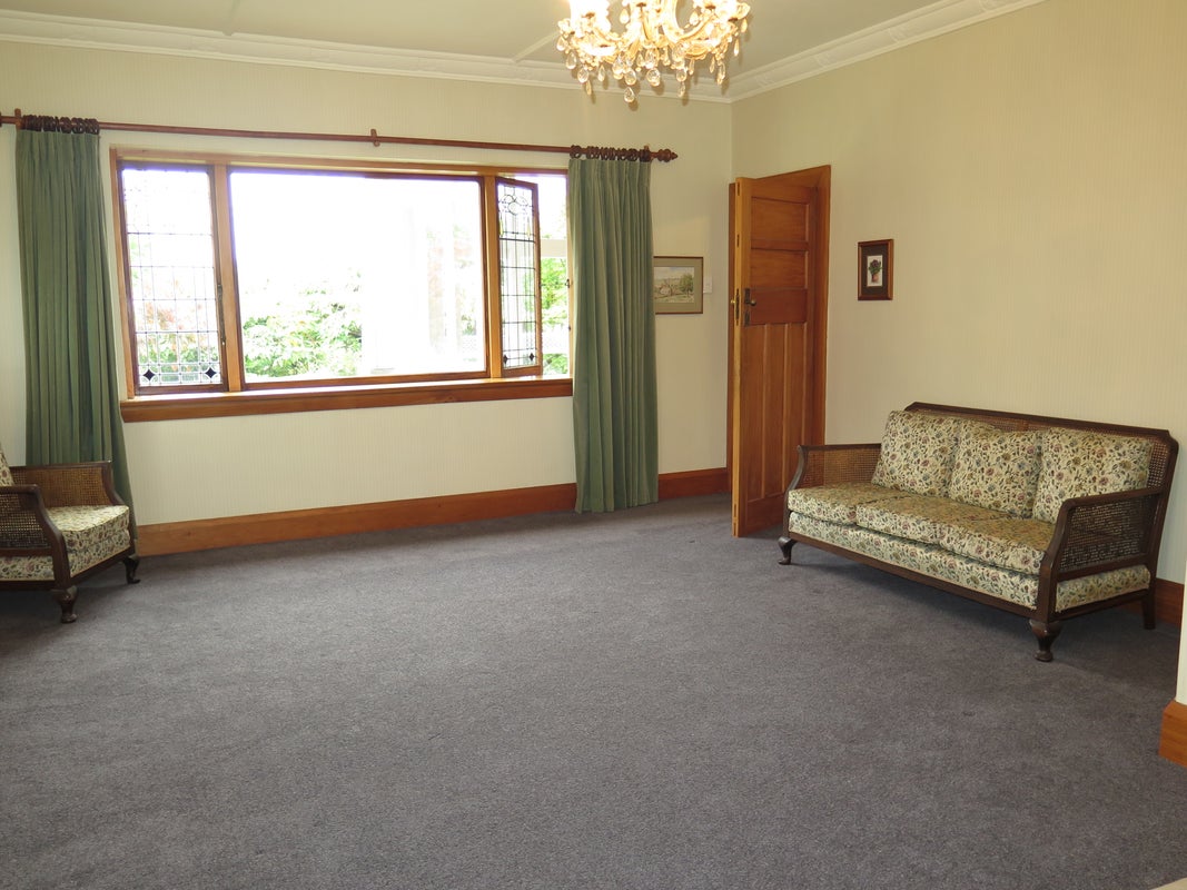 8 Irvine Street, Highfield, Timaru - Carousel 2