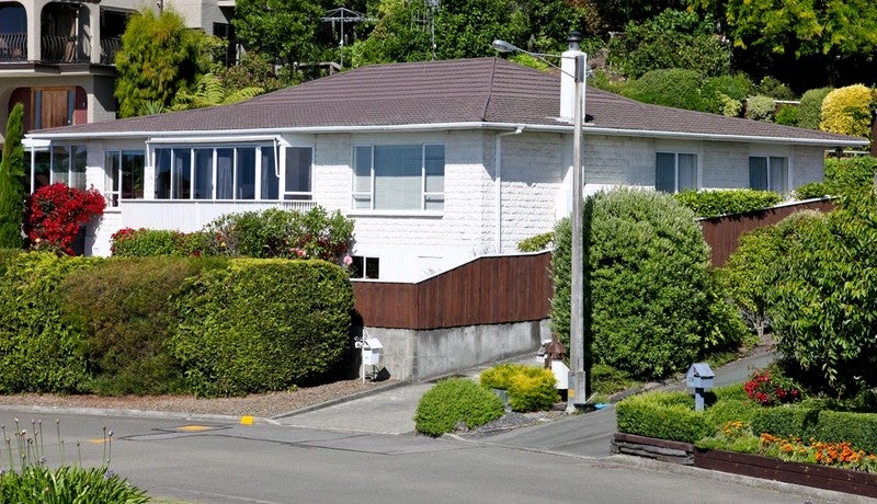35 The Cliffs, Britannia Heights, Nelson - Carousel 1