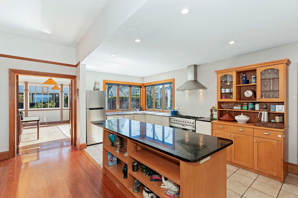 9A Banks Avenue, Burwood, Christchurch - Carousel 2