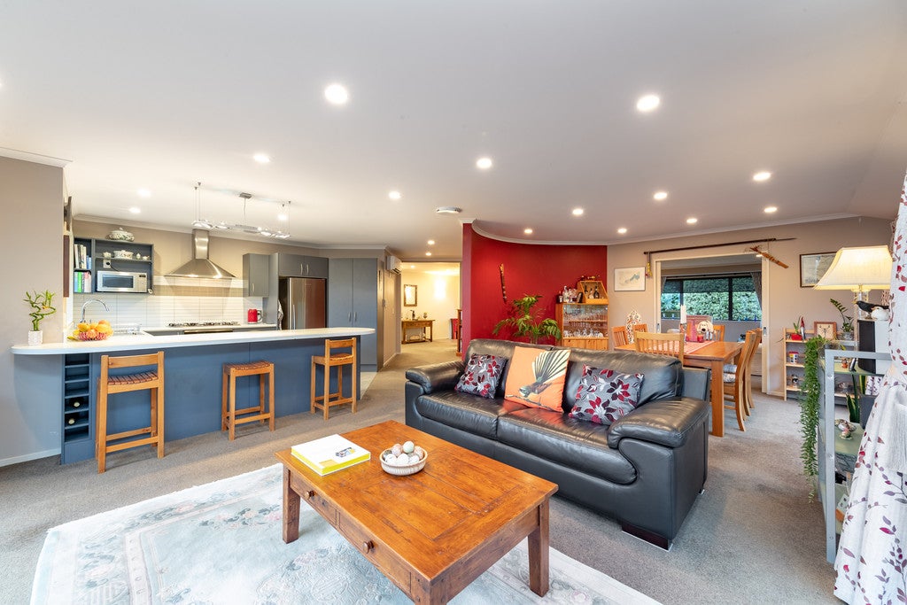 117 Kirton Drive, Riverstone Terraces, Upper Hutt - Carousel 2