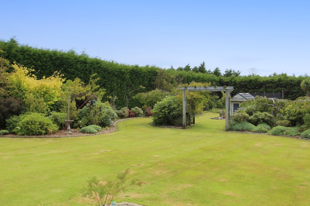 83 Black Road, Otatara - Carousel 2