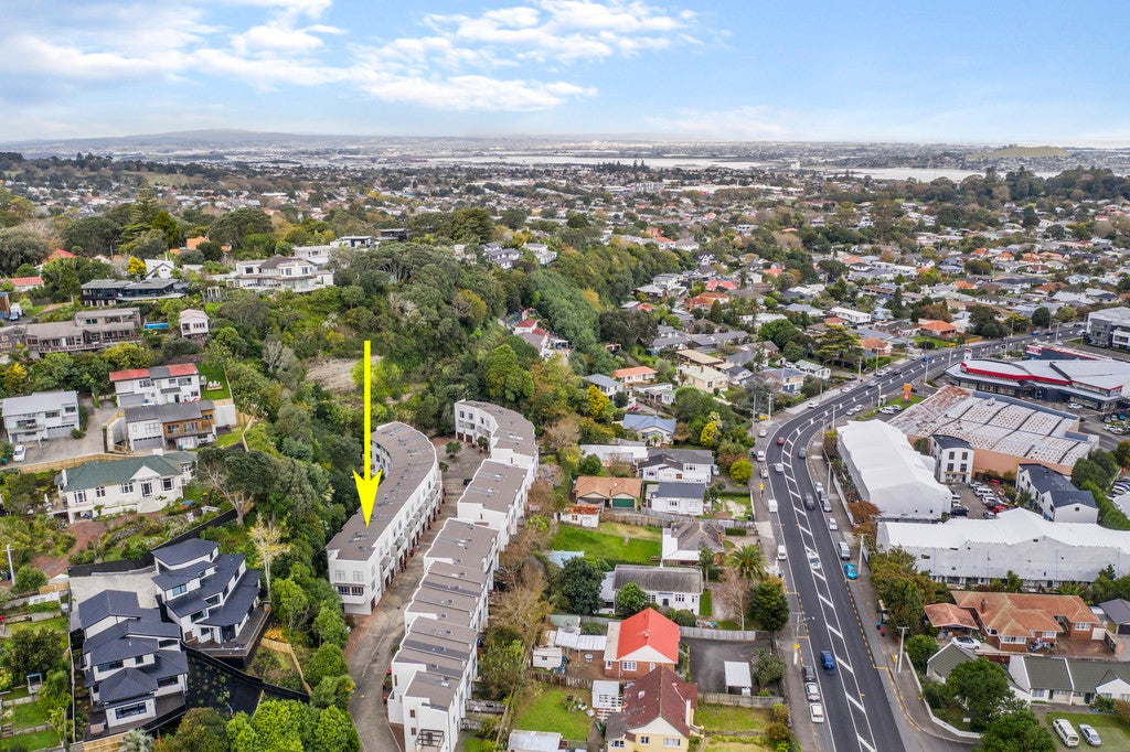 44/852 Mount Eden Road, Three Kings, Auckland - Carousel 16