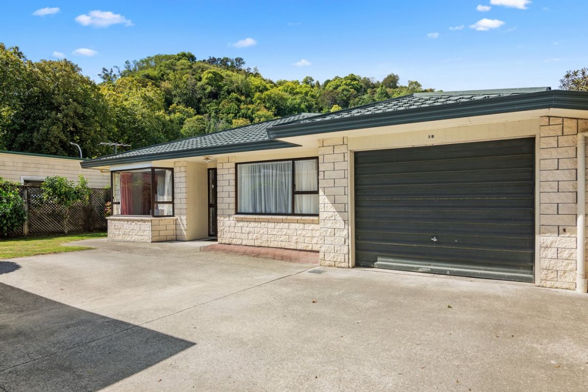 2/3 Tory Street, Maitai, Nelson - Carousel 1