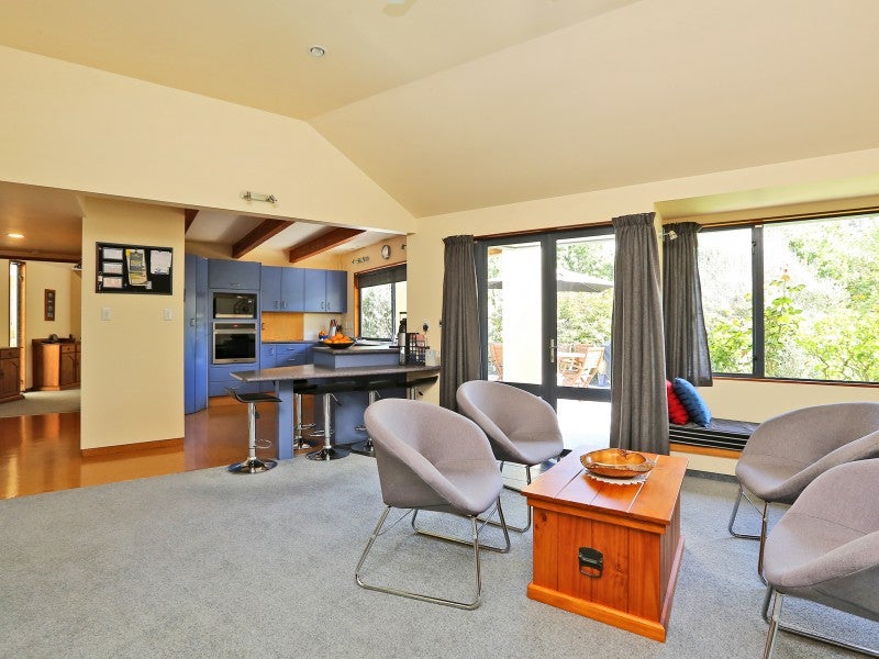 53 Longview Road, Poraiti, Napier - Carousel 2