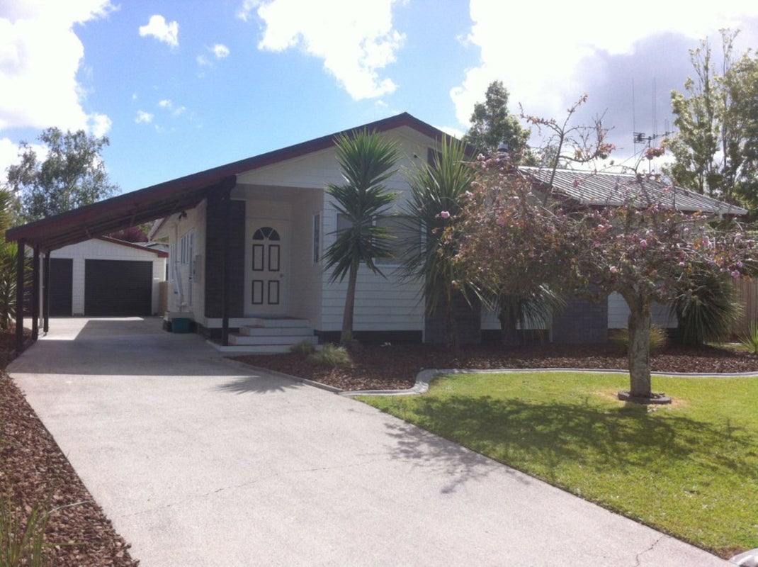 25 Taksan Place, Pukete, Hamilton - Carousel 21