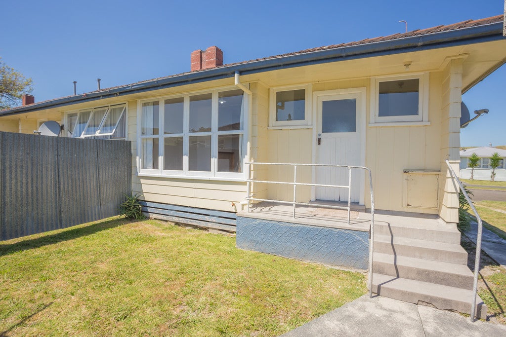 26 Cavendish Crescent, Outer Kaiti, Gisborne - Carousel 2