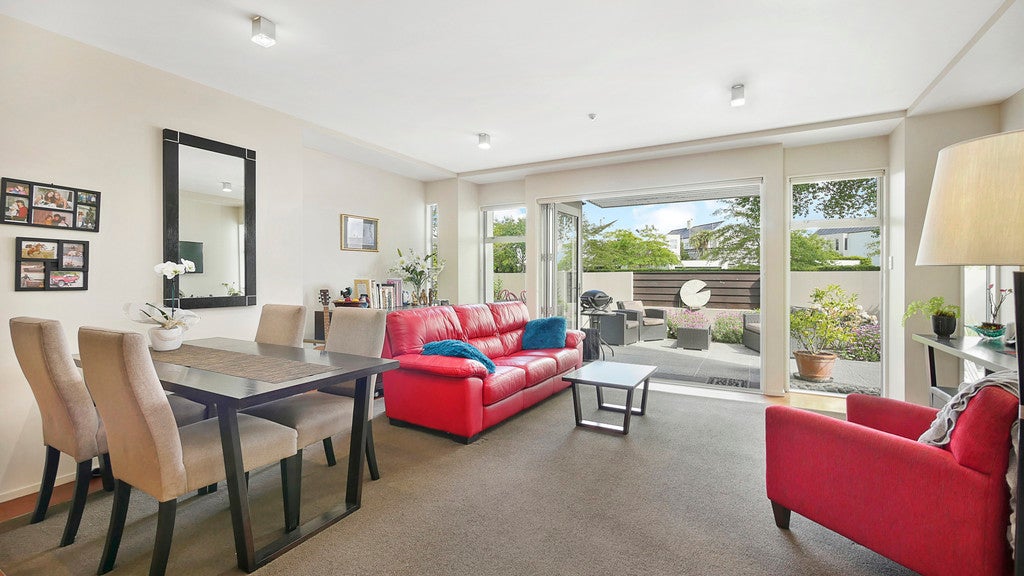 17/6 Harts Creek Lane, Northwood, Christchurch - Carousel 2
