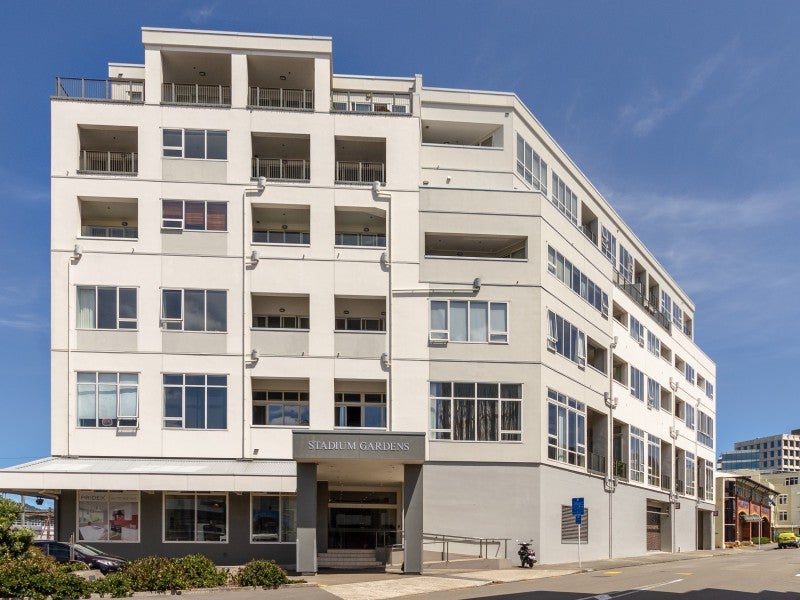 116/107 Thorndon Quay, Pipitea, Wellington - Carousel 16