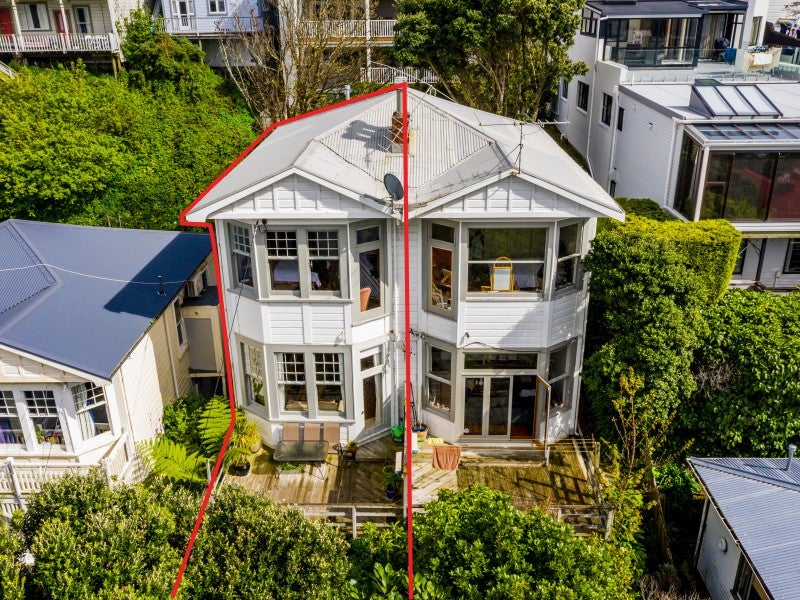 2/229 The Terrace, Te Aro, Wellington - Carousel 1