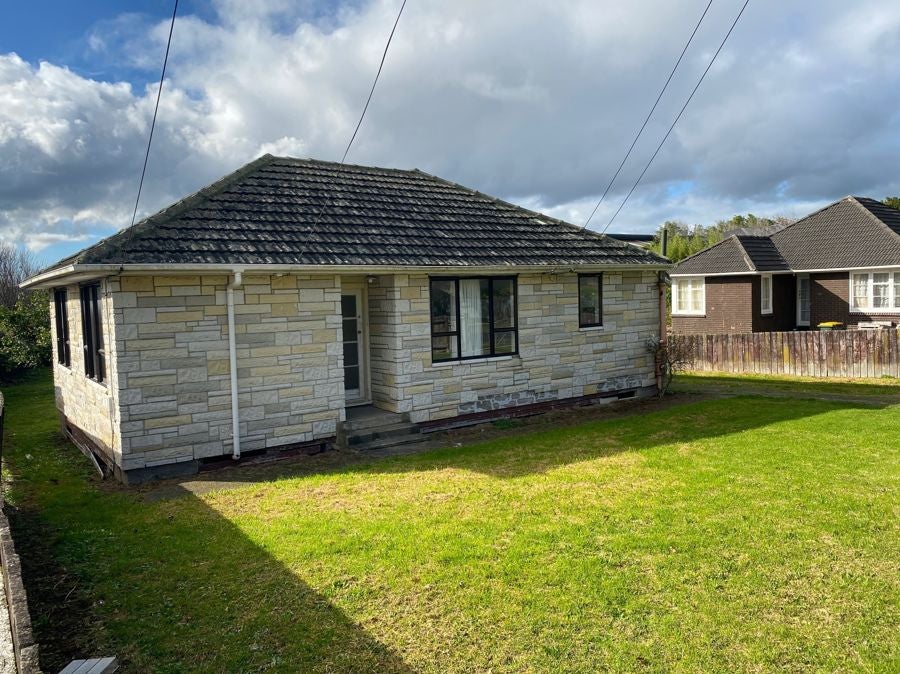 6 Fields Road, Manurewa, Auckland - Carousel 1