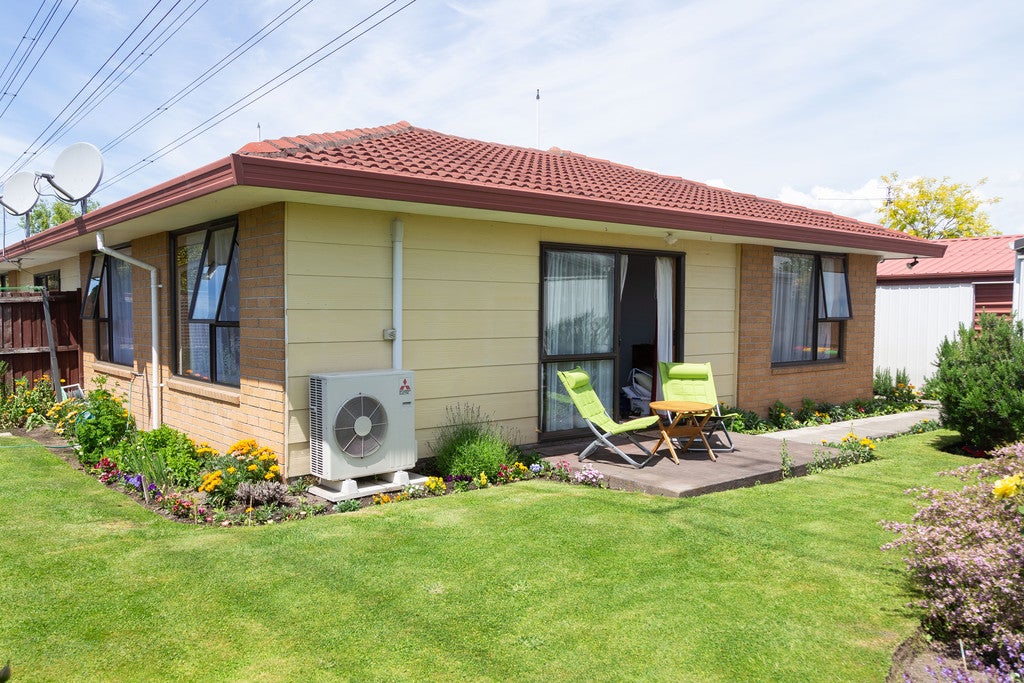 2/8 Glenleith Lane, Hei Hei, Christchurch - Carousel 1
