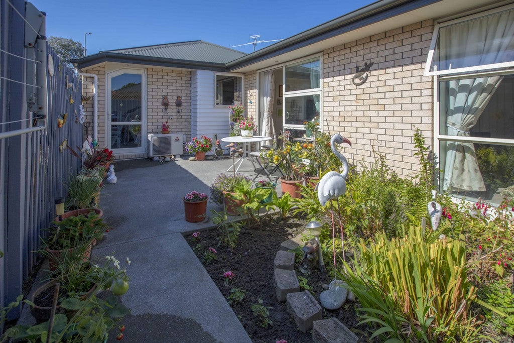 2/661 Worcester Street, Linwood, Christchurch - Carousel 1