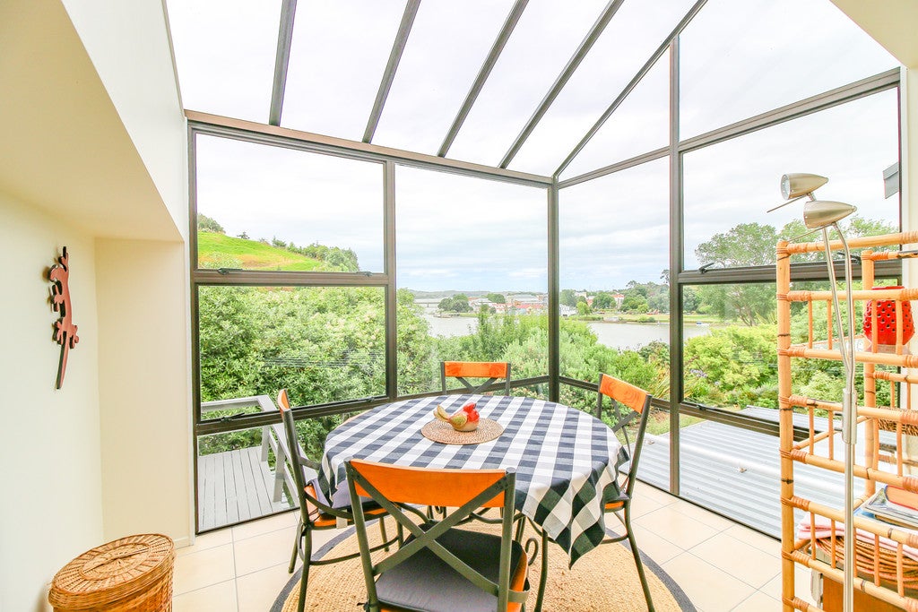 3 Wairere Road, Bastia Hill, Whanganui - Carousel 2