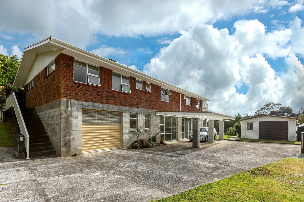 571 Carrington Road, Hurworth, New Plymouth - Carousel 2