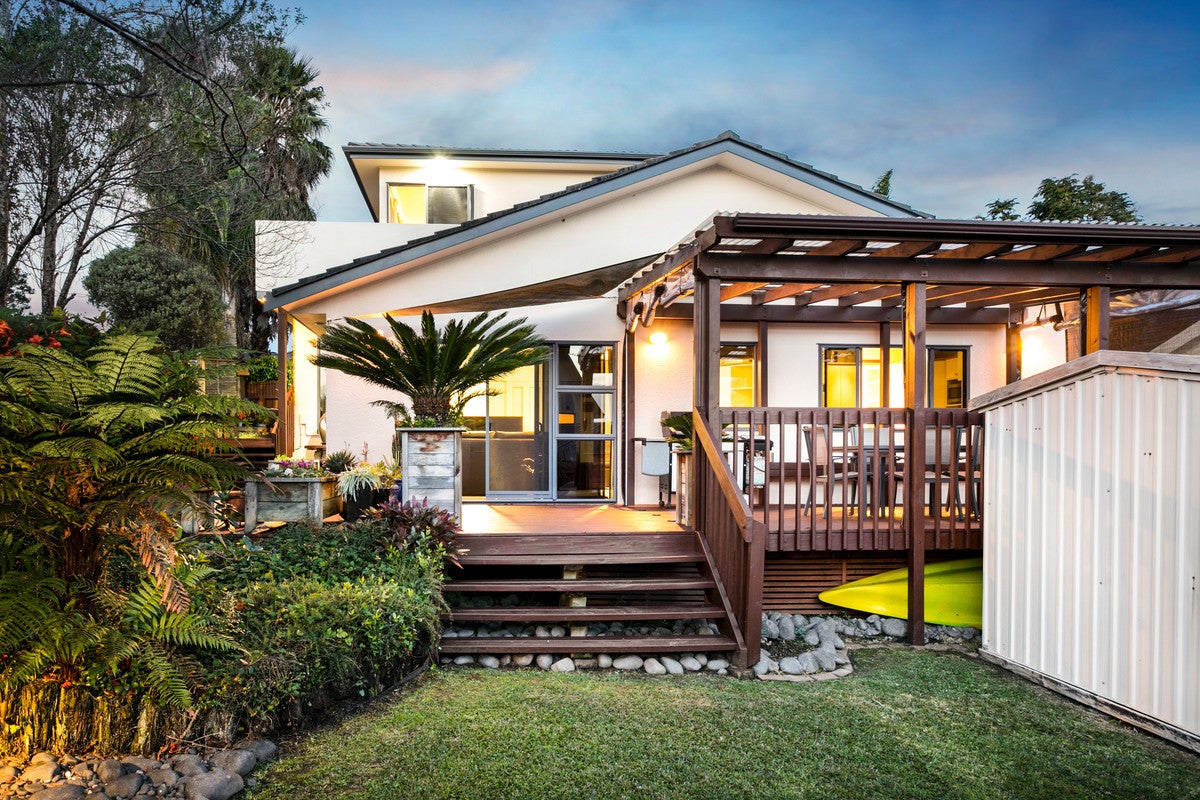 4 Northcross Drive, Oteha, Auckland - Carousel 2