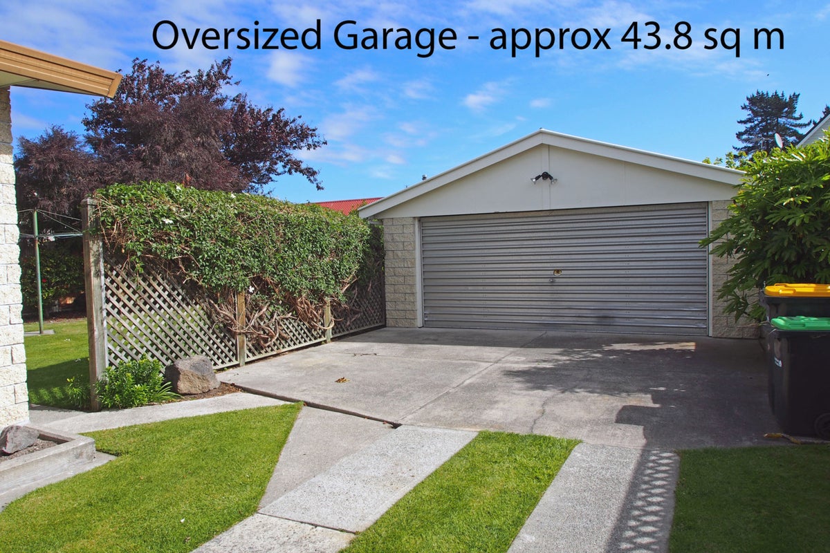 15 Cowes Street, Avondale, Christchurch - Carousel 12