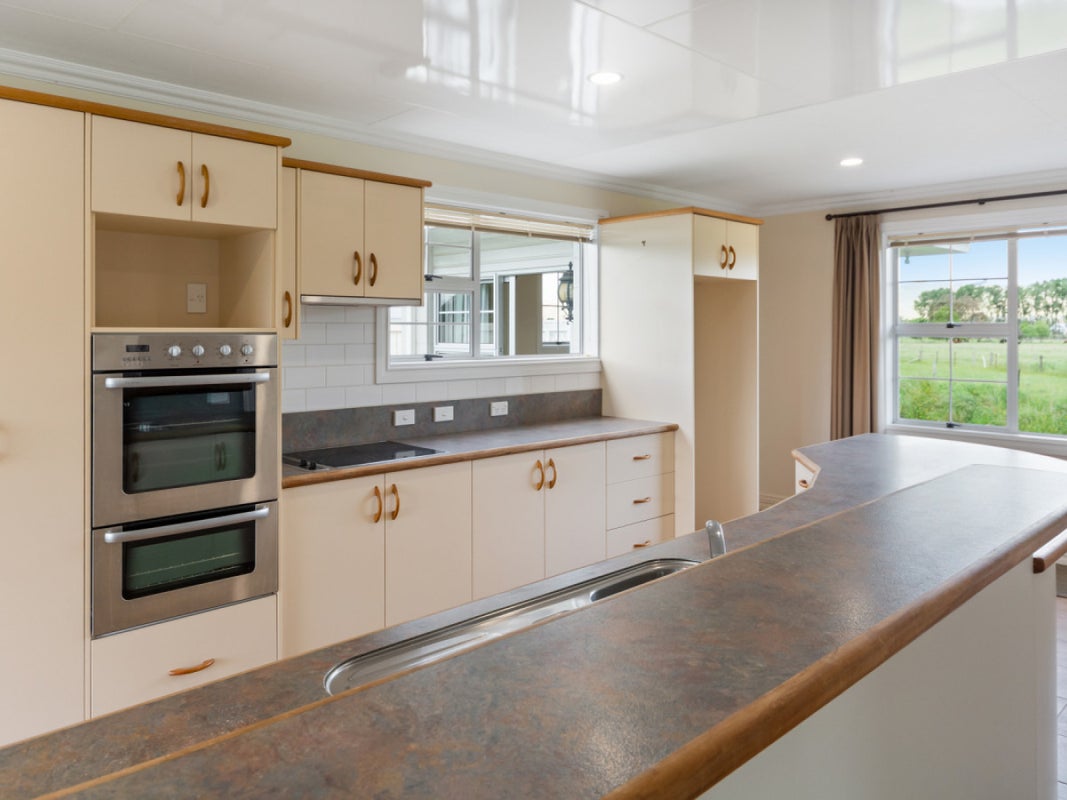 51 David Street, Yelverton, Blenheim - Carousel 2