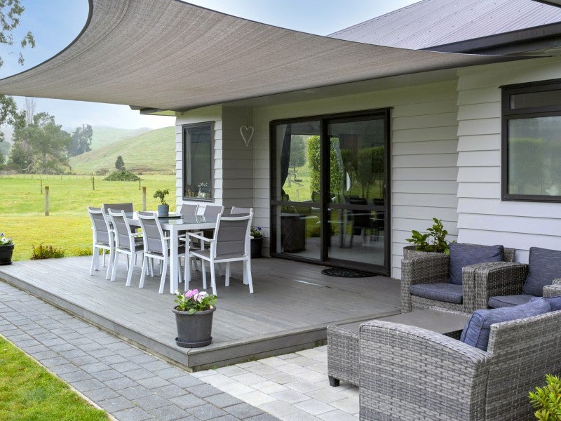 468 State Highway 1, Wairakei, Taupo - Carousel 20