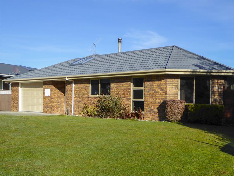 30 Ranui Street, Waikawa, Picton - Carousel 1