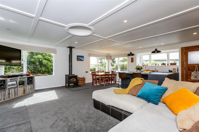 2/19 Carthew Street, Okato - Carousel 2