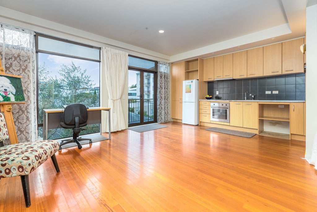 2J/5 Charlotte Street, Eden Terrace, Auckland - Carousel 2