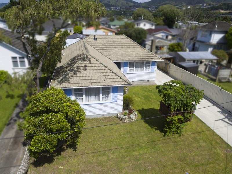 65 Clyma Street, Elderslea, Upper Hutt - Carousel 2