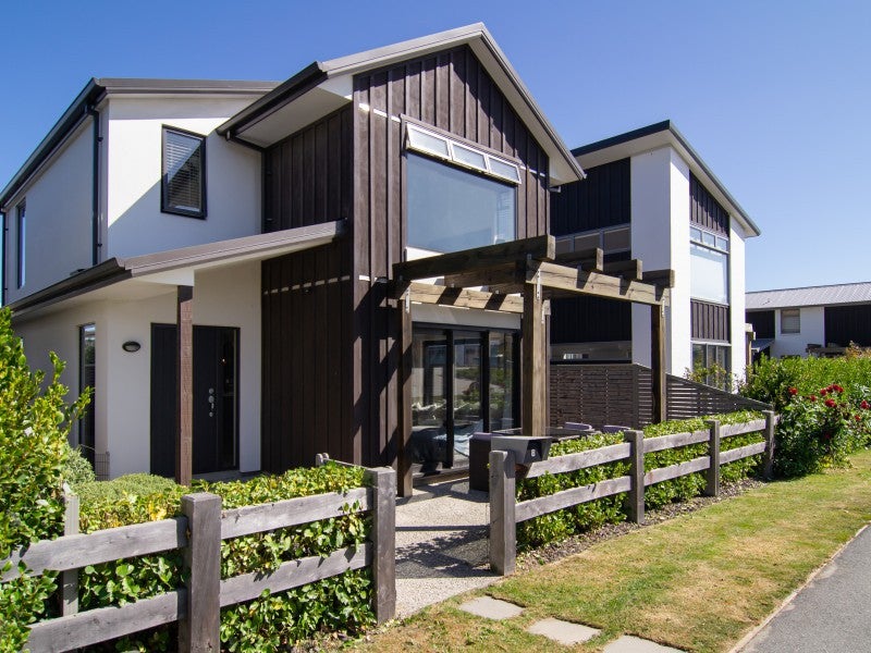 8 Stalker RD, Wakatipu Basin - Carousel 1