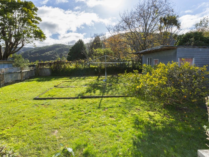 46 McLeod Street, Elderslea, Upper Hutt - Carousel 20