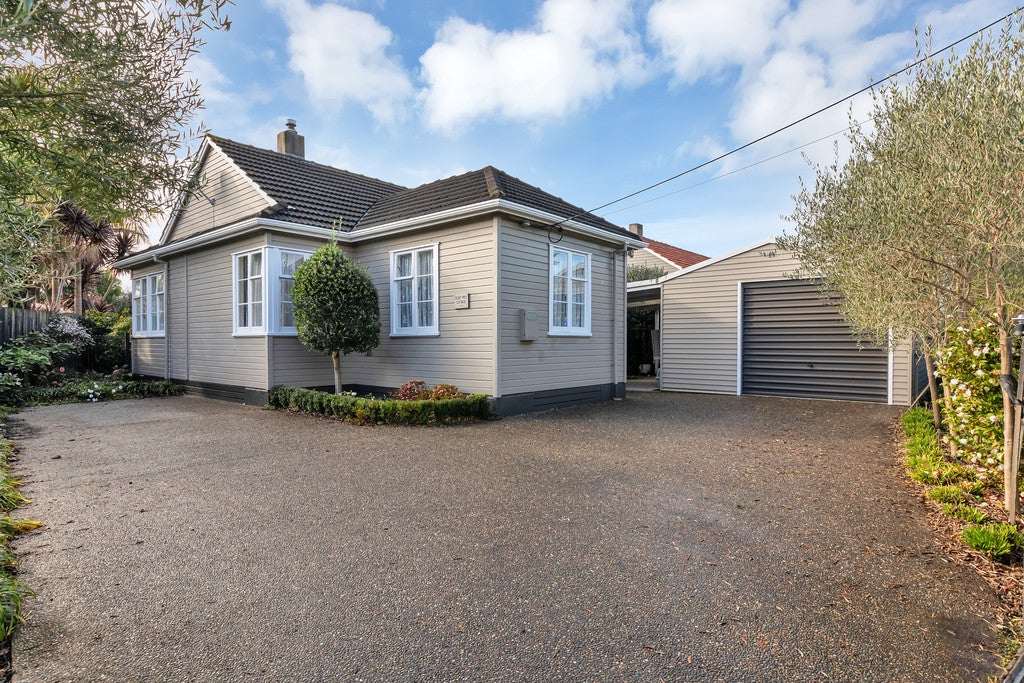 44 Park Avenue, Kensington, Whangarei - Carousel 1