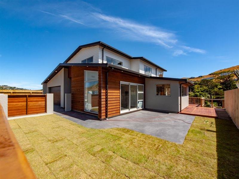 18 Farnworth Tce, Churton Park, Wellington - Carousel 2