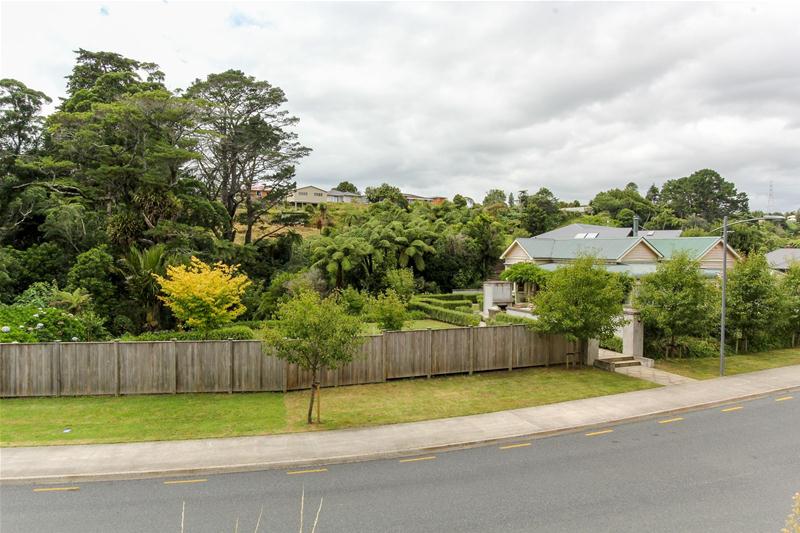 7 Fernbrook Drive, Upper Vogeltown, New Plymouth - Carousel 24