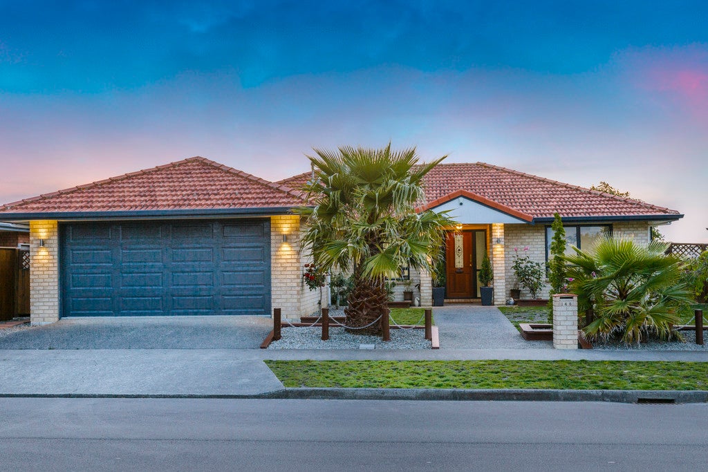 146 Ruapehu DR, Fitzherbert, Palmerston North - Carousel 1