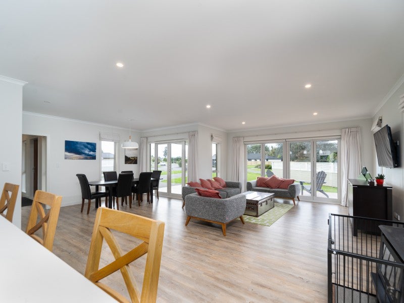 18 Mervyn Brown Place, Solway, Masterton - Carousel 2