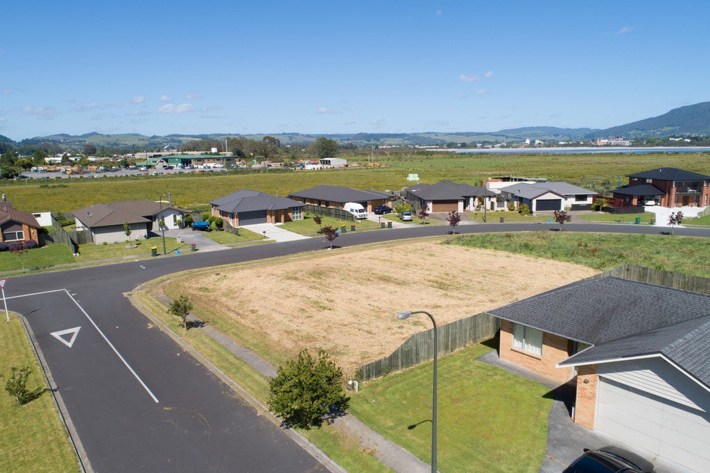 60 Carroll Place, Owhata, Rotorua - Carousel 2