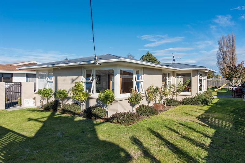 64 Howick Road, Redwoodtown, Blenheim - Carousel 1